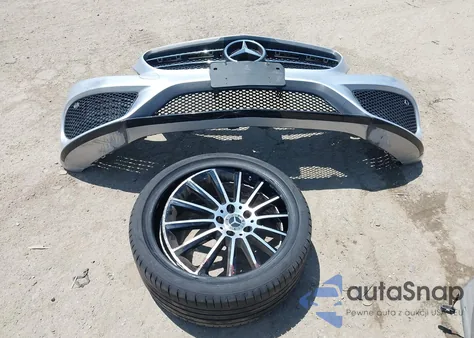 2018 Mercedes-Benz C 300 из США, поврежденный, VIN 55SWF4JB0JU235337